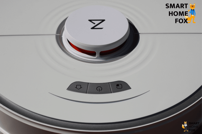 Дизайн в форме волны на верхней части Roborock S7 крупным планом